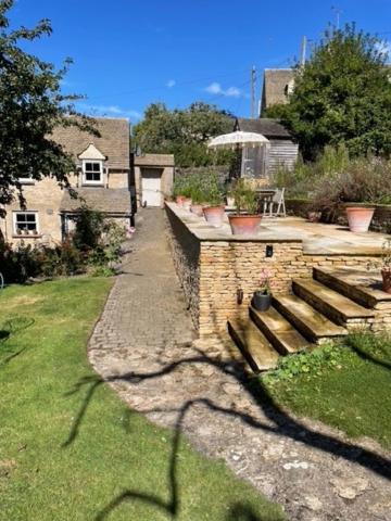 Masons Cottage, An Idyllic Retreat In An Area Of Outstanding Beauty, Close To Blenheim Palace, Oxford & The Cotswolds Stonesfield Buitenkant foto